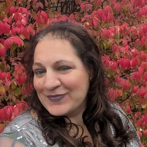 Meet your Posher, Dara